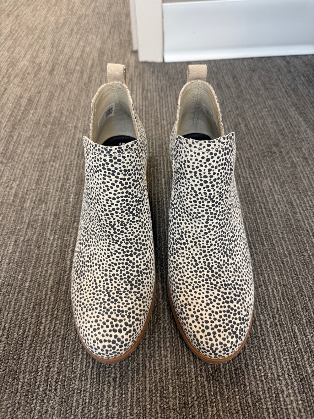 Toms Women's Black & Cream Spotted Wedge Booties